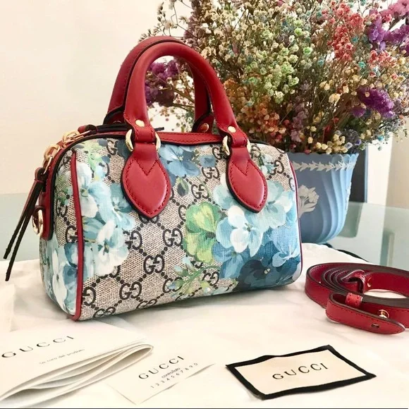 ❌SOLD❌ Gucci Blue Blooms Mini Boston Bag - Picture 3 of 10